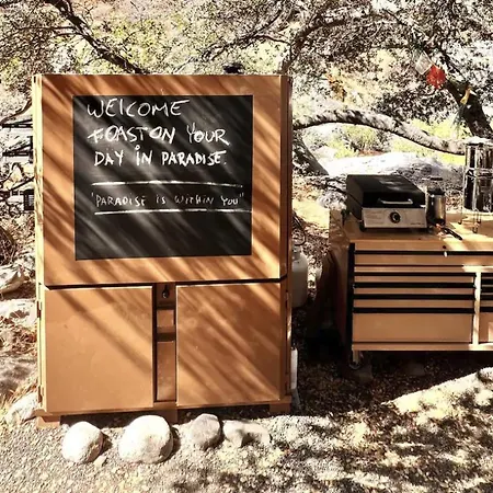 Paradise Ranch Inn - Abundance Tent Three Rivers Extérieur photo